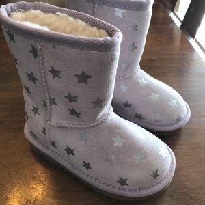 UGG Classic Short II Metallic Star Boots